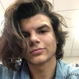 Meet your Posher, Will